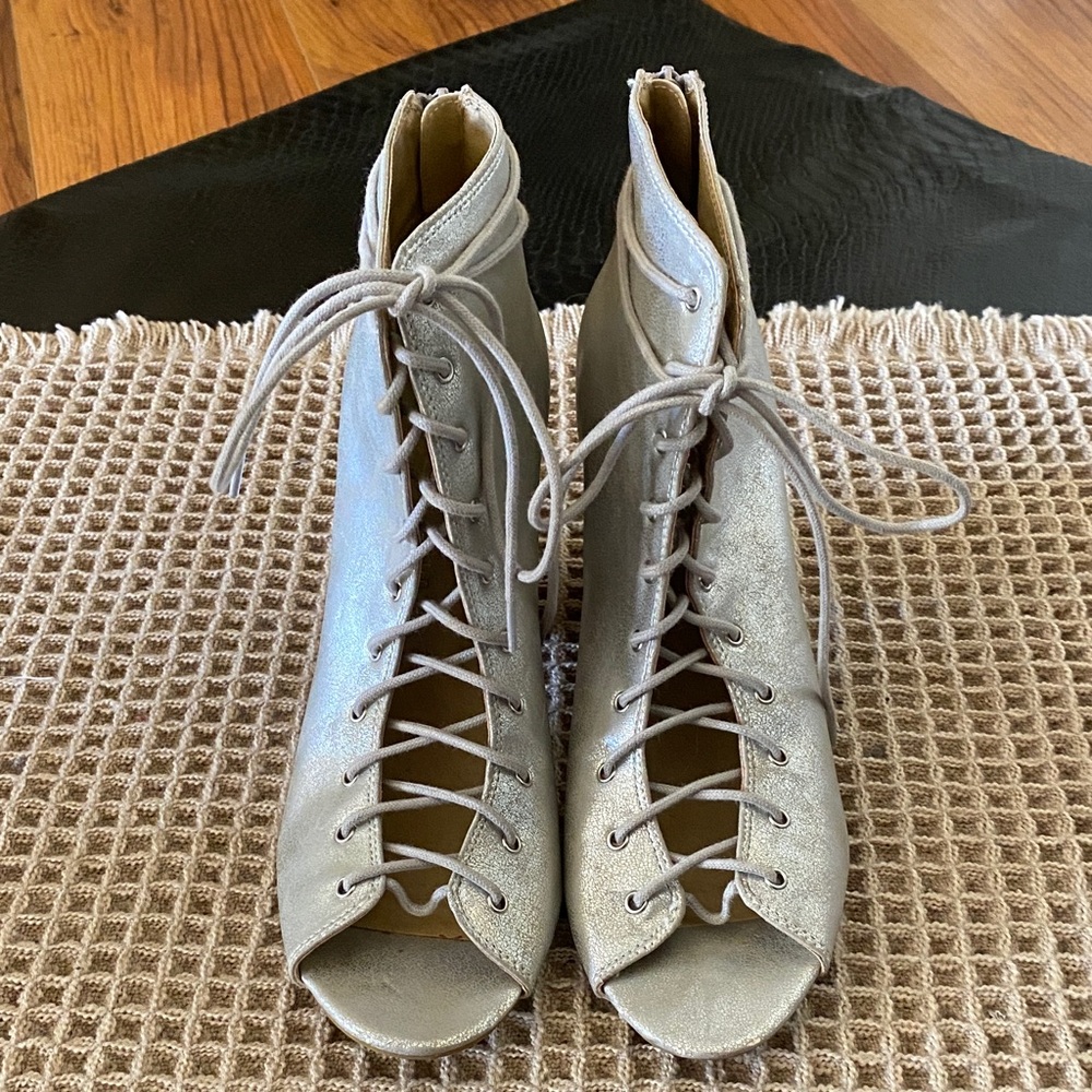 Chinese Laundry Beckie Silver Lace-Up Peep Toe Boots